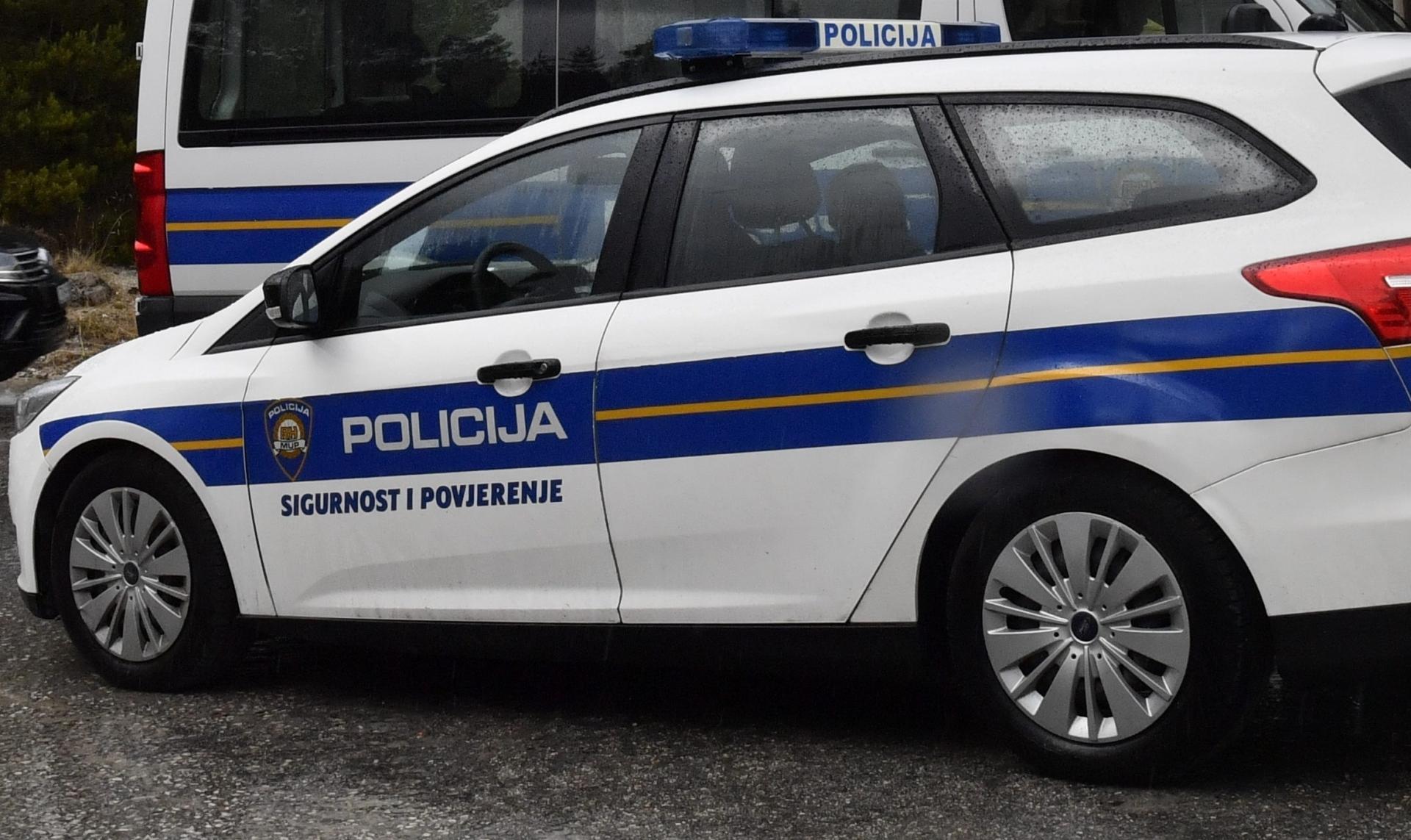 Slobodna Dalmacija Pucnjava u Trogiru policija traži počinitelja