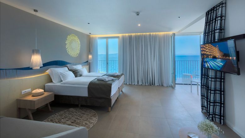 Hotel_Jadran_-_Junior_Suite_with_Sea_View