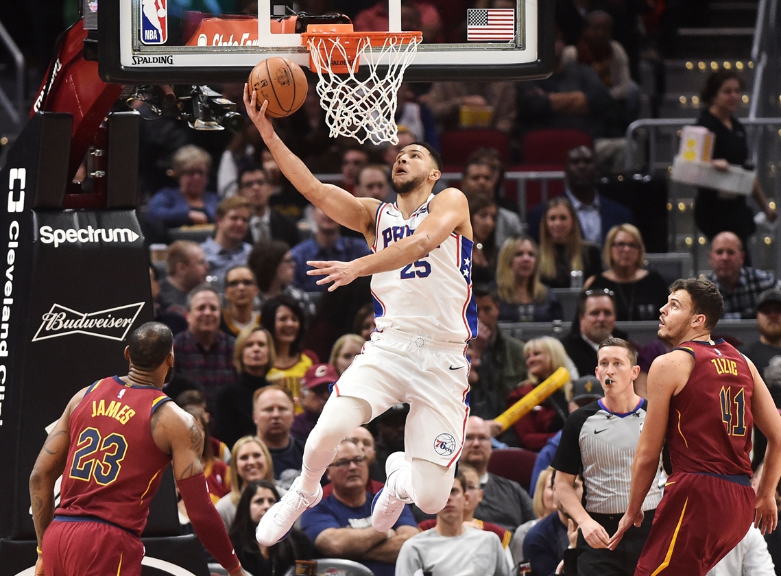 2017-12-10T012522Z_91473462_NOCID_RTRMADP_3_NBA-PHILADELPHIA-76ERS-AT-CLEVELAND-CAVALIERS
