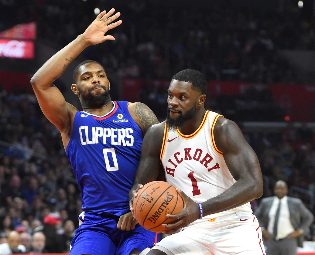 2018-04-01T224611Z_2069799070_NOCID_RTRMADP_3_NBA-INDIANA-PACERS-AT-LOS-ANGELES-CLIPPERS