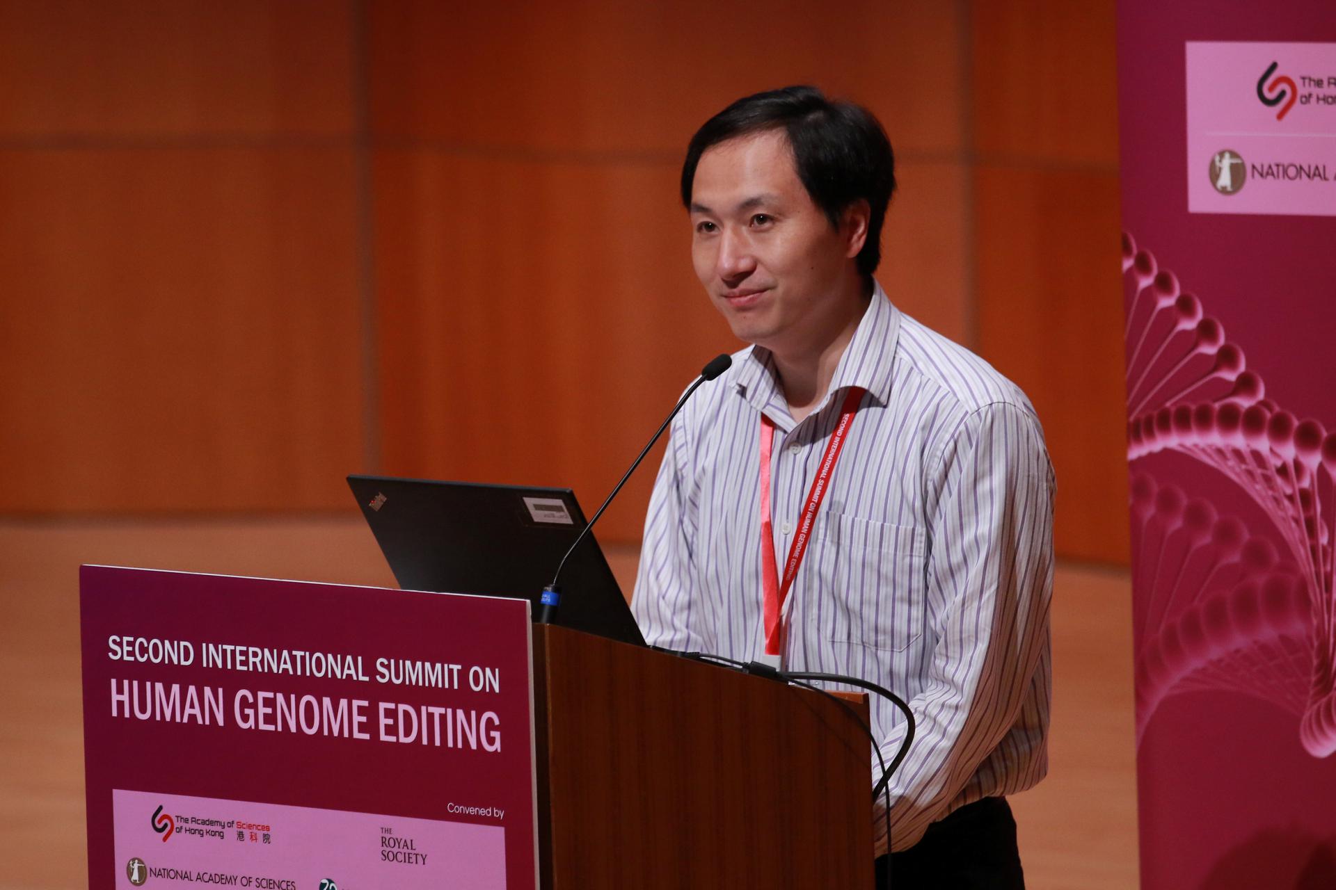 Dr. He Jiankui na međunarodnoj konferenciji o uređivanju ljudskog genoma u Hong Kongu