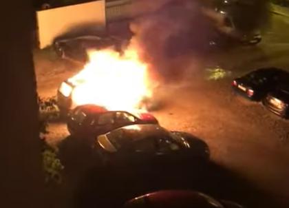 Kriminalističkom inpektoru iz Splita je u Dubrovačkoj ulici zapaljen Opel