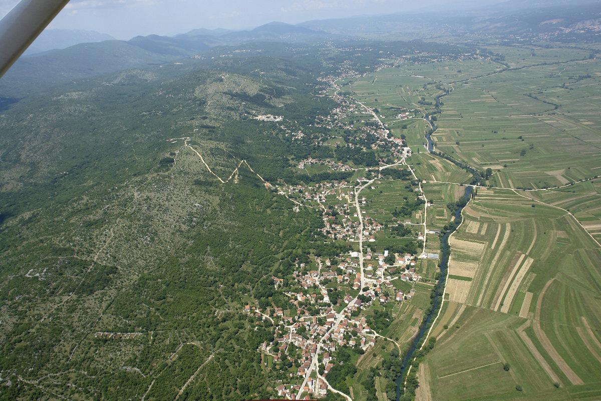Veliki prostor Imotske krajini u prometnoj je izolaciji zbog odugovlačenja s izgradnjom prometnice Vinjani Donji - čvorište autoceste Zagvozd