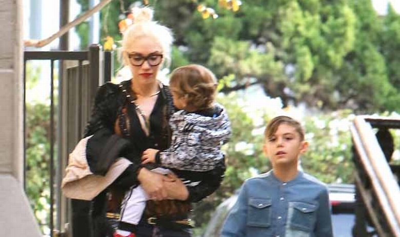 Gwen Stefani looks tired at church amid growing romance with Blake Shelton