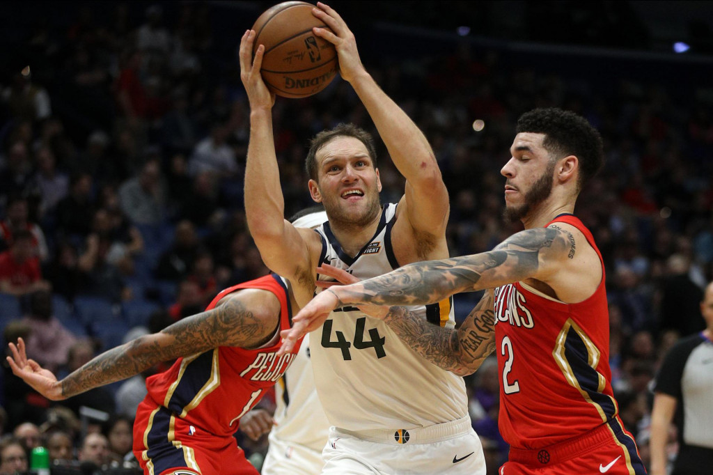 NEW ORLEANS, LOUISIANA - JANUARY 16: Bojan Bogdanovic #44 of the Utah Jazz shoots the ball over Lonzo Ball #2 of the New Orleans Pelicans at Smoothie King Center on January 16, 2020 in New Orleans, Louisiana. NOTE TO USER: User expressly acknowledges and agrees that, by downloading and/or using this photograph, user is consenting to the terms and conditions of the Getty Images License Agreement. Chris Graythen/Getty Images/AFP&lt;br /&gt;
== FOR NEWSPAPERS, INTERNET, TELCOS &amp; TELEVISION USE ONLY ==