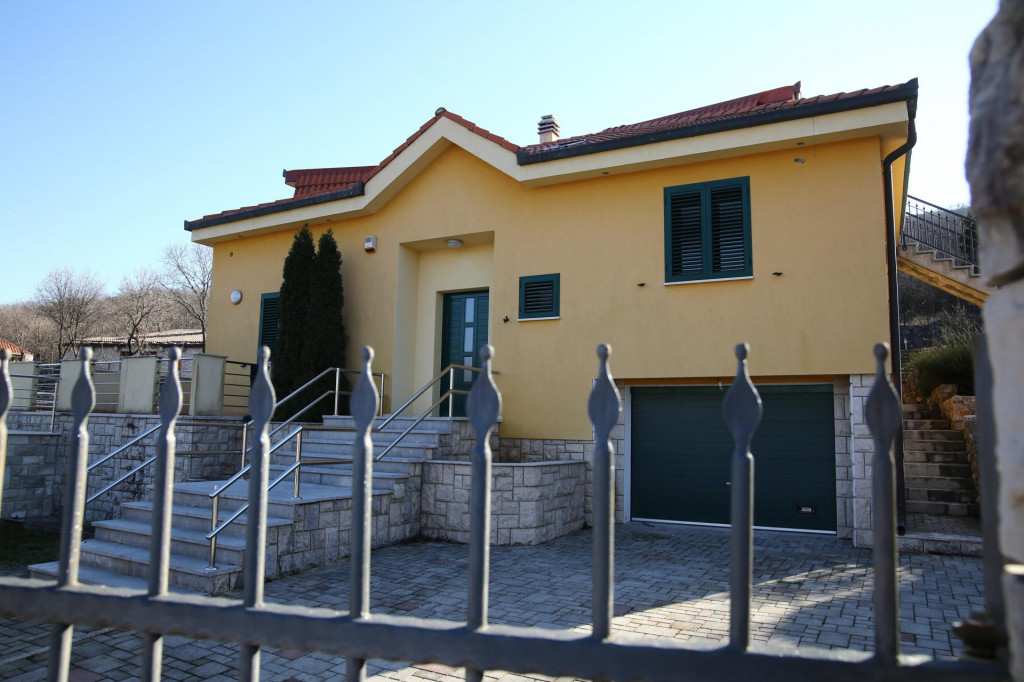 Kuća ministra Milana Kujundžića u Ivanbegovini pokraj Imotskog
