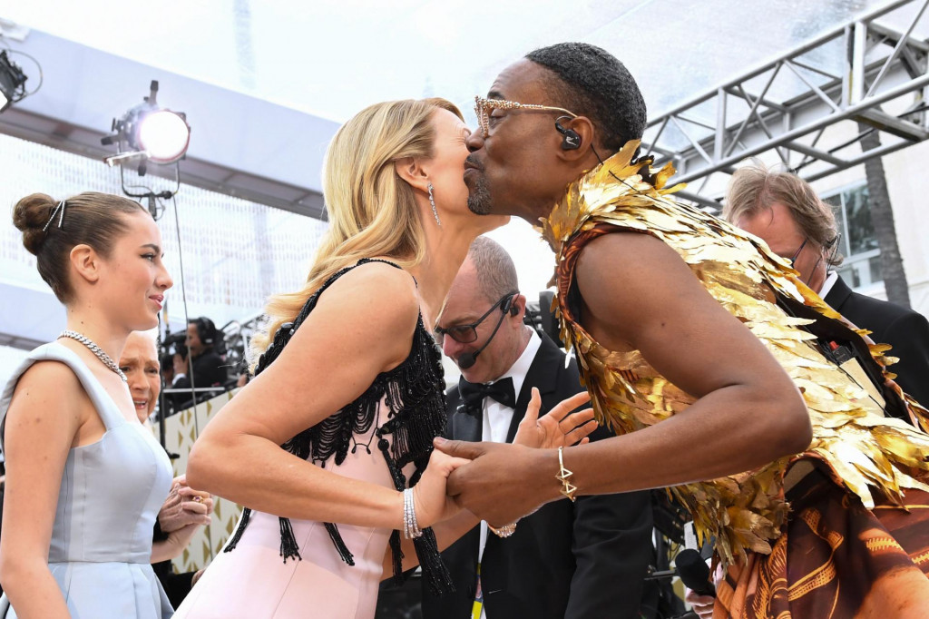 US actress Laura Dern (L) greets US actor Billy Porter as she arrives for the 92nd Oscars at the Dolby Theatre in Hollywood, California on February 9, 2020. (Photo by VALERIE MACON/AFP)