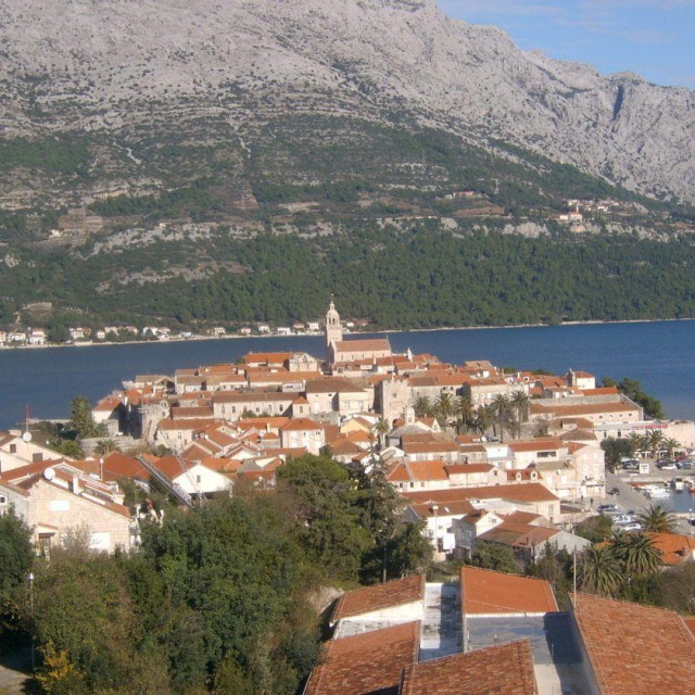 Korčula postaje studentski grad