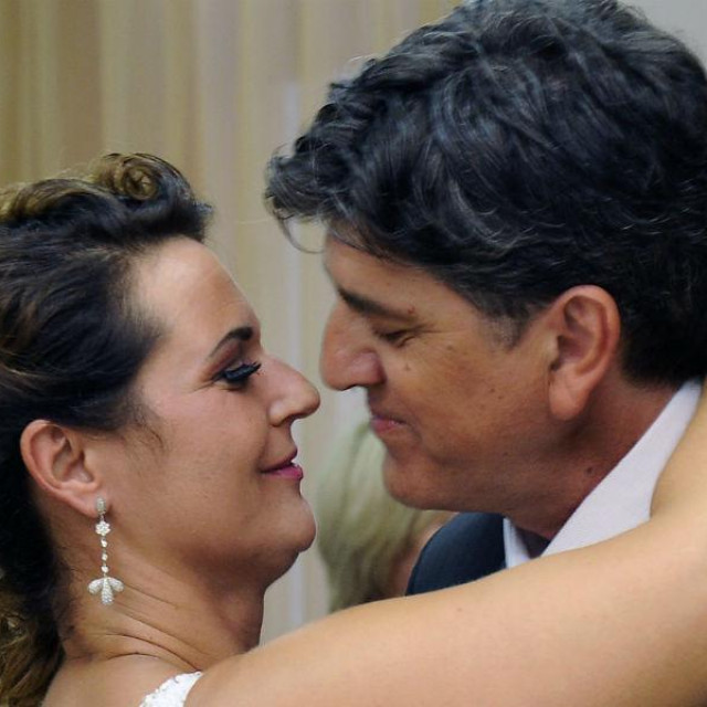 Ivo Amulić i Sandra Kekez vjenčali su se u splitskom matičnom uredu prije sedam godina