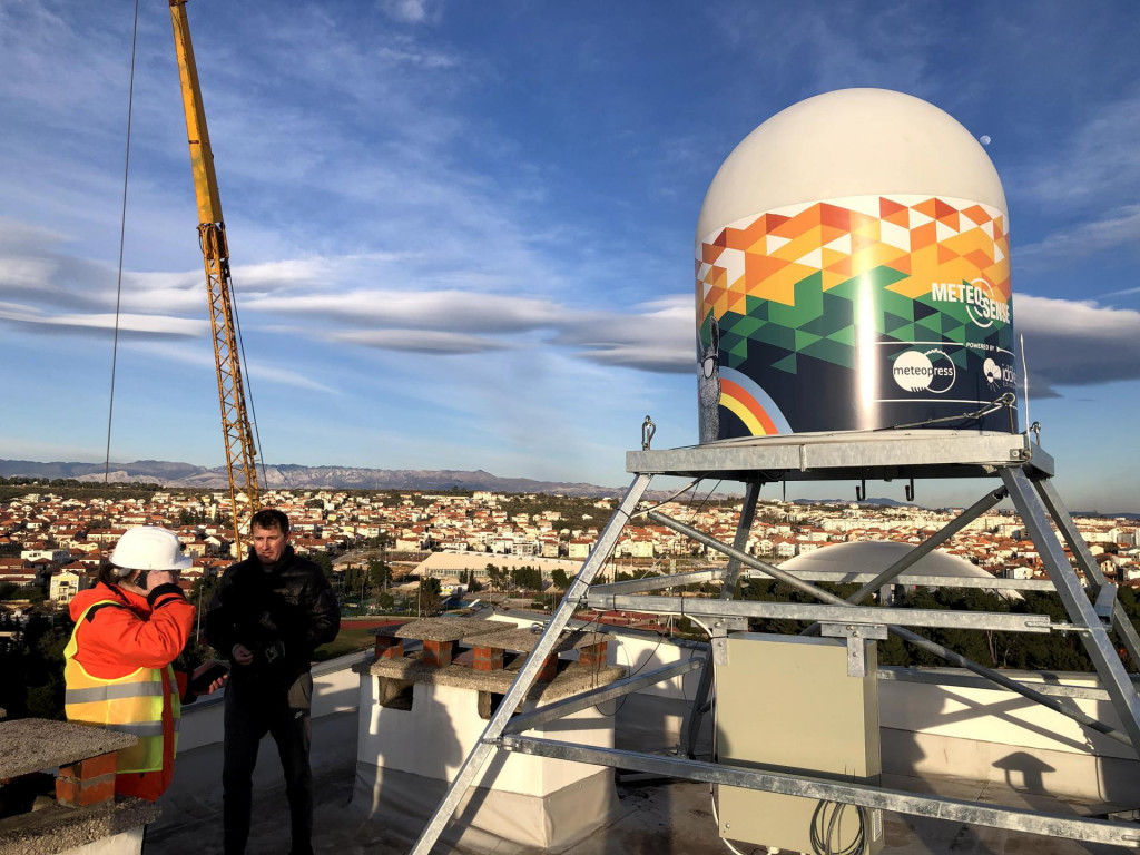 Postavljanje prvog meteoradara u Dalmaciji na neboderu u Zadru