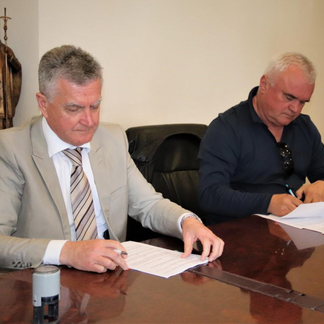 Potpisan ugovor za projekt Hrvatski centar koralja Zlarin