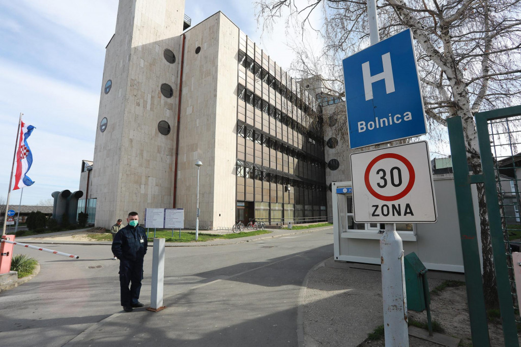 Osijek, 140320.&lt;br /&gt;
U Osjeckom KBC-u potvrdjena su dva slucaja Korona virusa kod gradjana&lt;br /&gt;
Na fotografiji: Klinicki bolnicki centar Osijek.&lt;br /&gt;