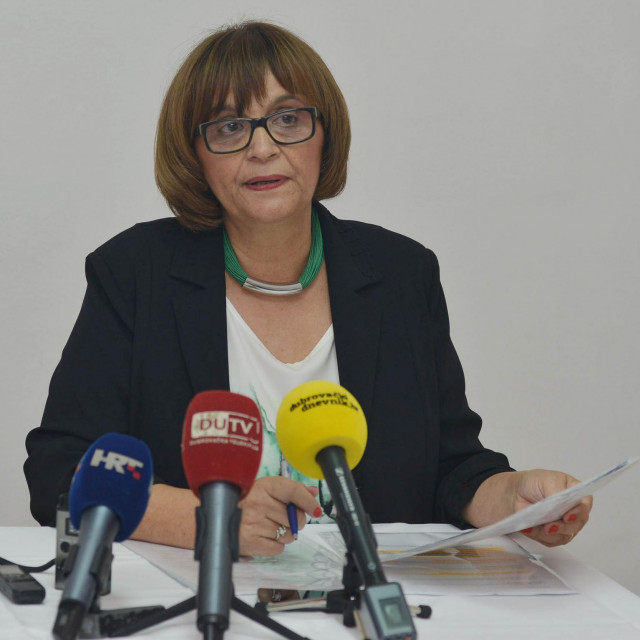 Olga Murati , svjetnica dubrovačkog gradonačelnika za osobe treće životne dobi&lt;br /&gt;
 
