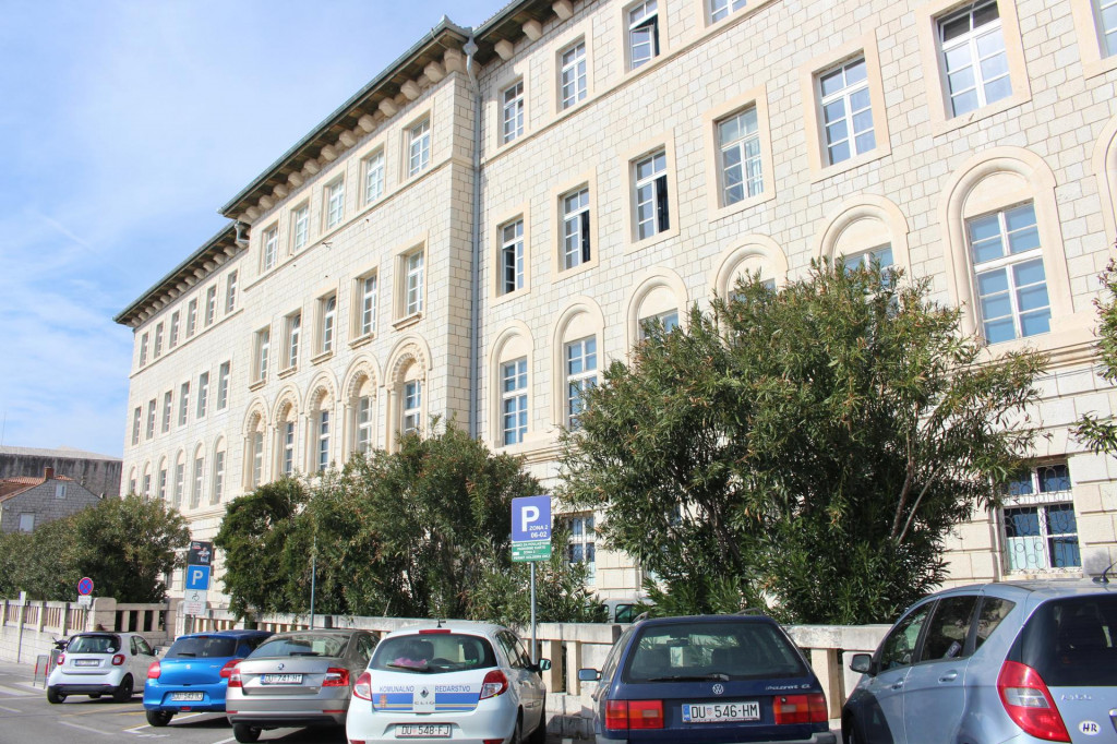 Gimnazija Dubrovnik