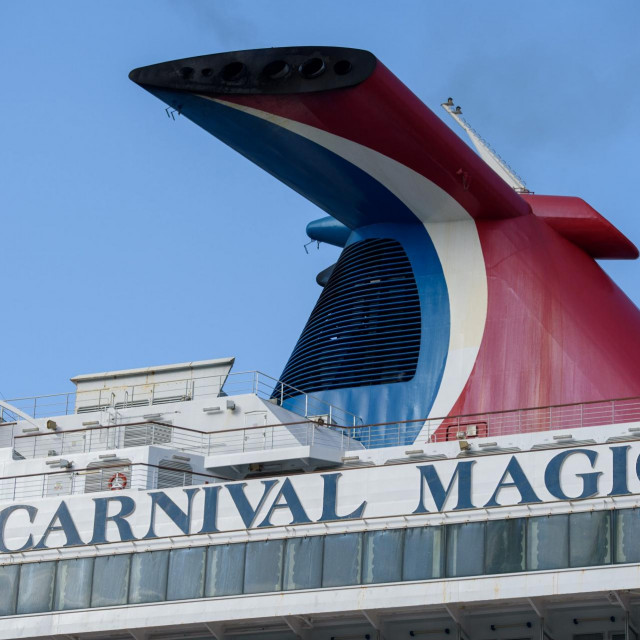 &lt;br /&gt;
Pomorci su nakon mjeseci izolacije na brodovima uplovili jutros kruzerom Carnival Magic u grušku luku&lt;br /&gt;
 