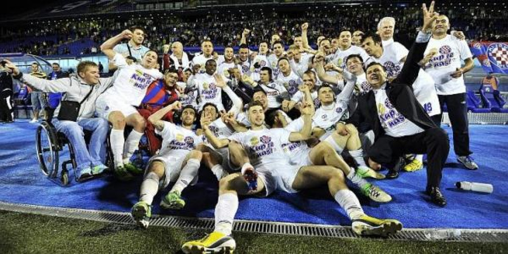 Posljednji trofej Bijeli su osvojili 2013. godine kada su u finalu Kupa bili bolji od Lokomotive