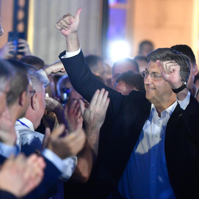 Plenković u noći izbornog trijumfa