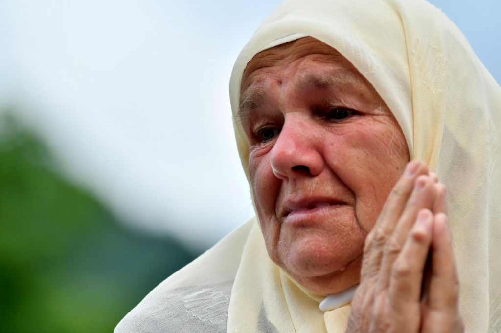 Mejra Đogaz - dvojica njezinih sinova ubijenih u genocidu imali su 19 i 20 godina, još prije u ratu ostala je bez supruga i još jednog sina 
