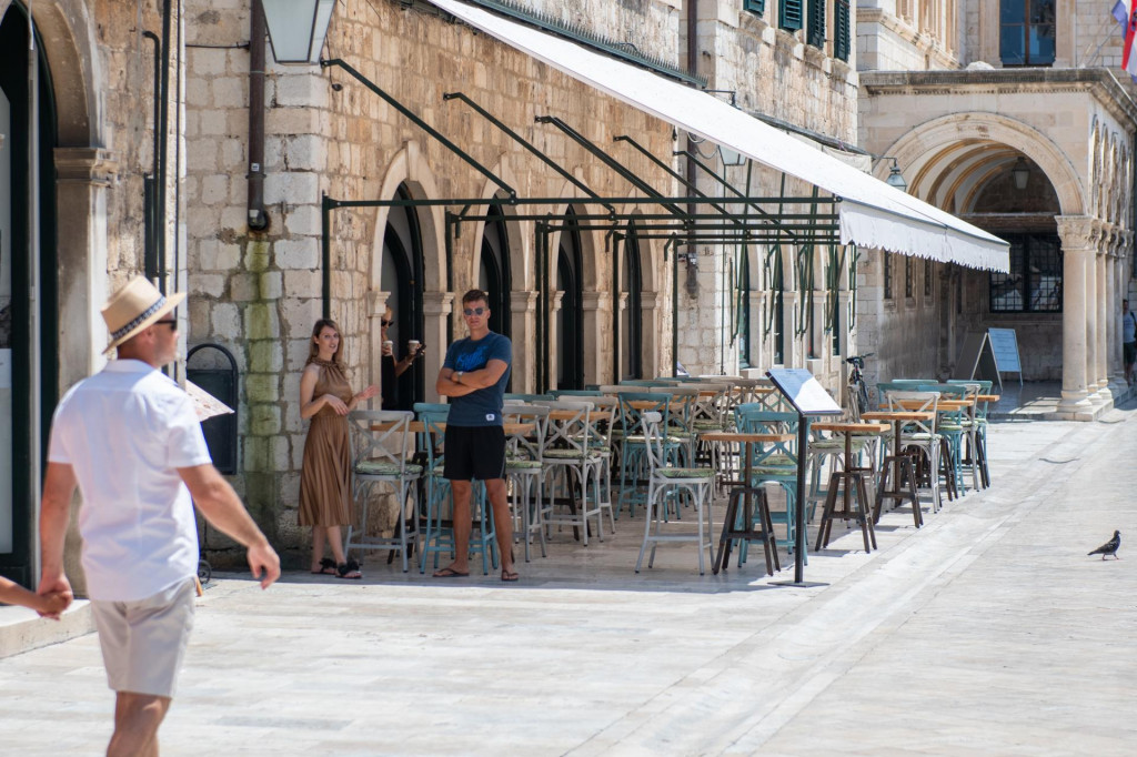 Za razlku od Poreča, Rovinja ili Zadra, Dubrovnik je u srpnju pust