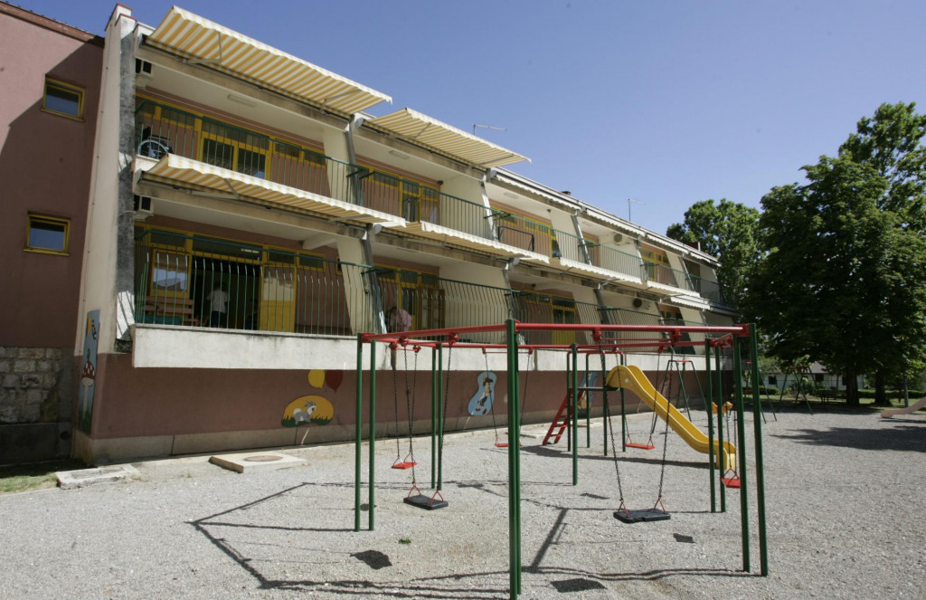 Centar za rehabilitaciju &amp;#39;Fra Ante Sekelez&amp;#39; u Vrlici skrbi o osobama s posebnim potrebama i broji 180 štićenika