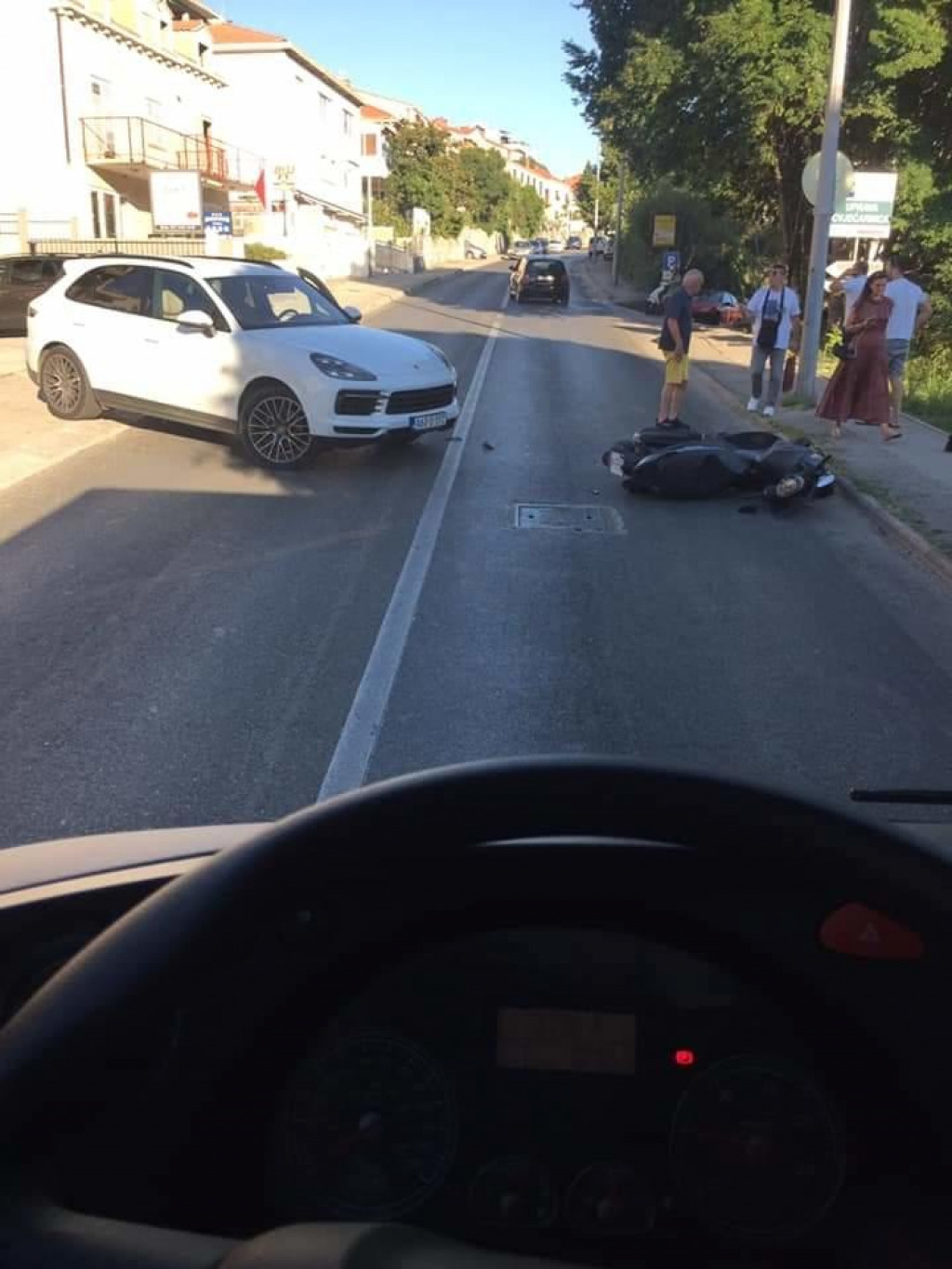 Prometna nesreća poviše INE
