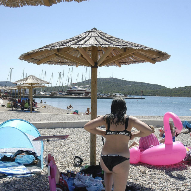 Glavna turistička sezona u Pirovcu je na izmaku, ali se može reći da dosad nije izmakla kontroli