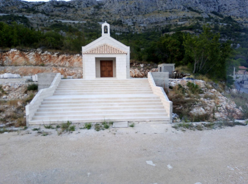 Crkvica svetog Josipa u Drveniku