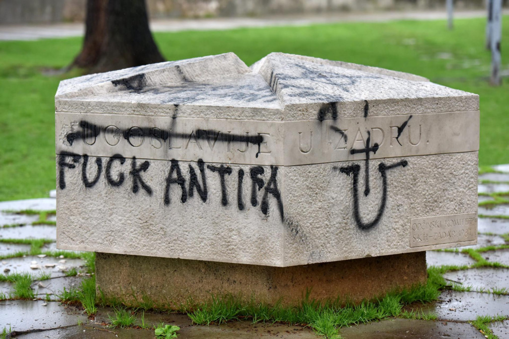 Spomenik je prije bio česta meta vandala