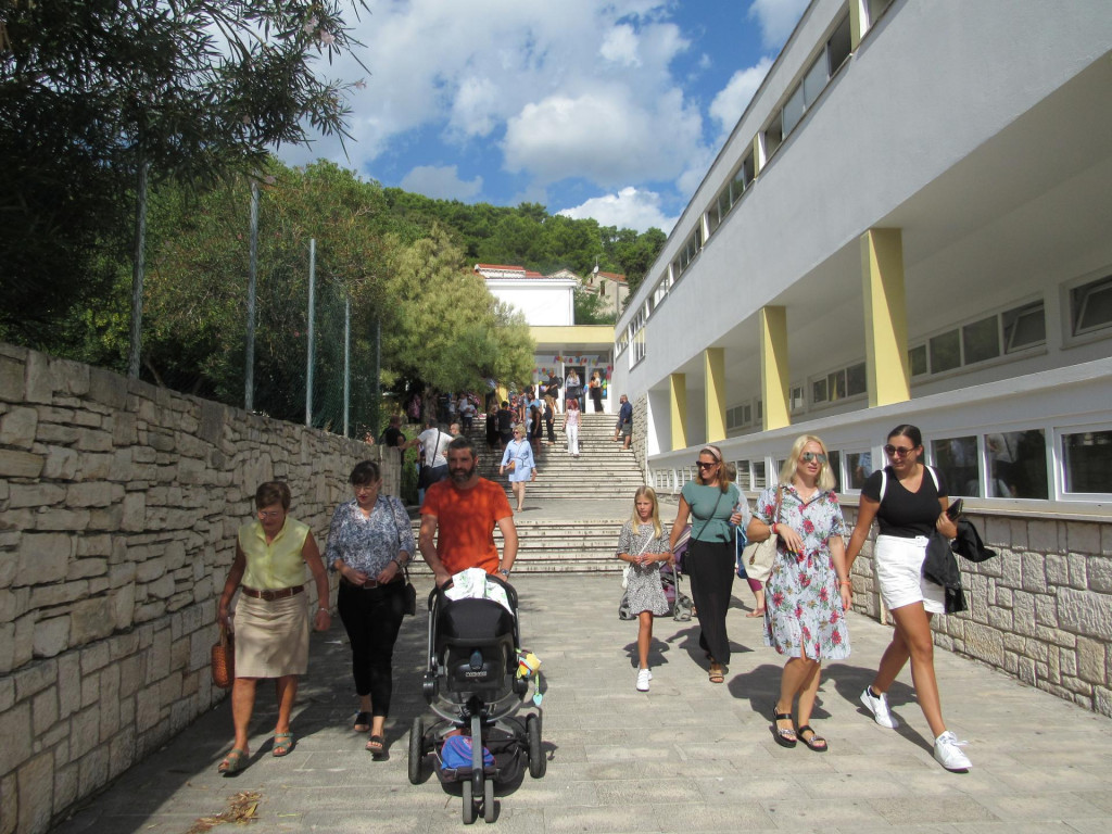 Osnovna škola Petra Kanavelića na Korčuli