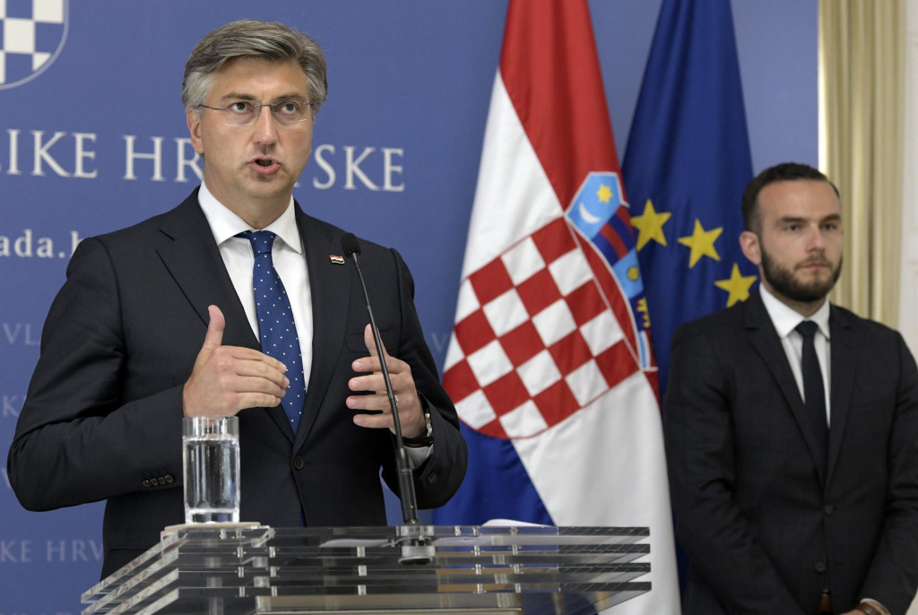 Premijer Plenković i ministar Aladrović