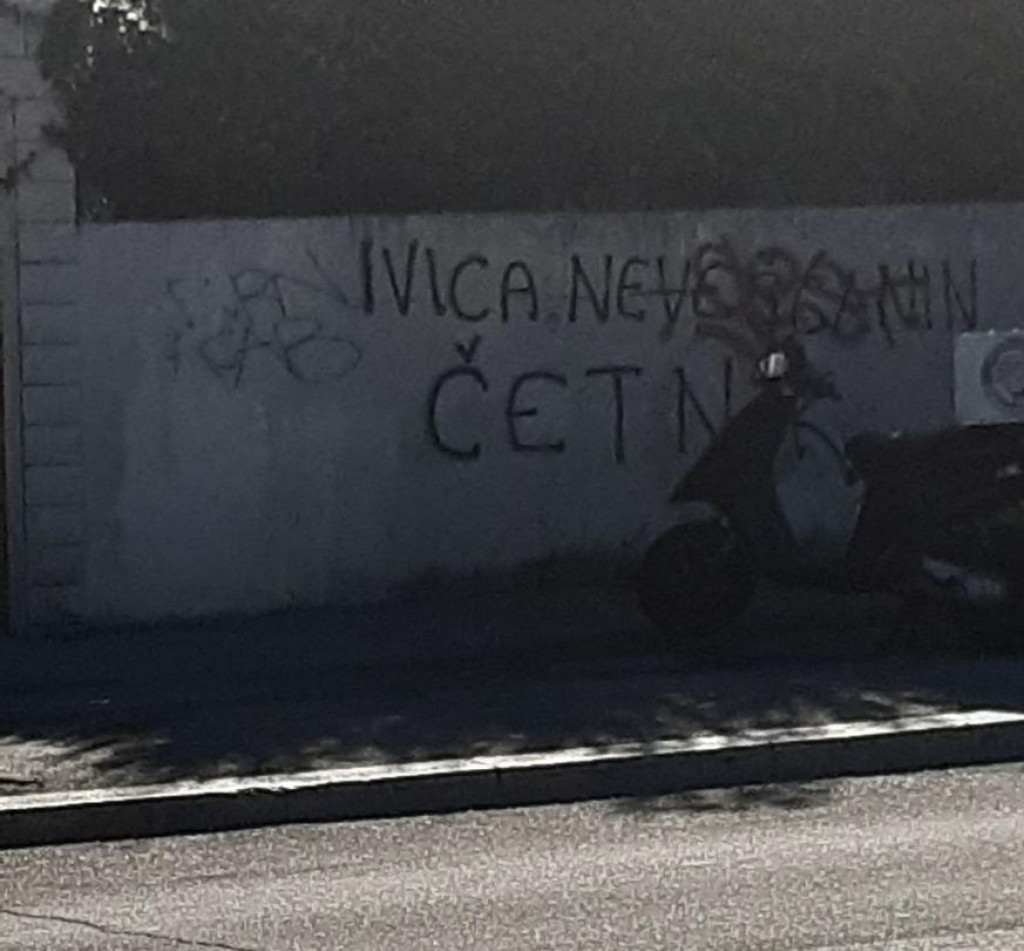 Grafit u Velebitskoj ulici u Splitu
