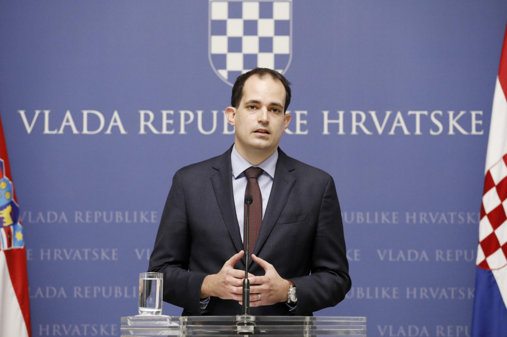 Ministar Ivan Malenica
