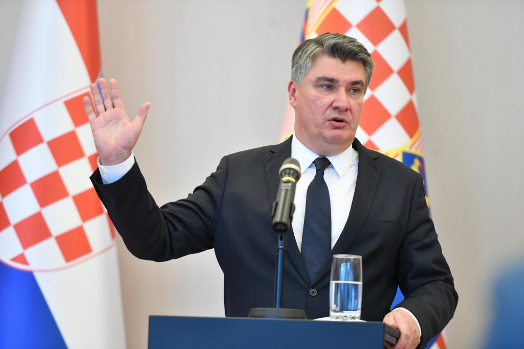 Zagreb, 231020.&lt;br /&gt;
Predsjednik Zoran Milanovic odrzao je press konferenciju.&lt;br /&gt;