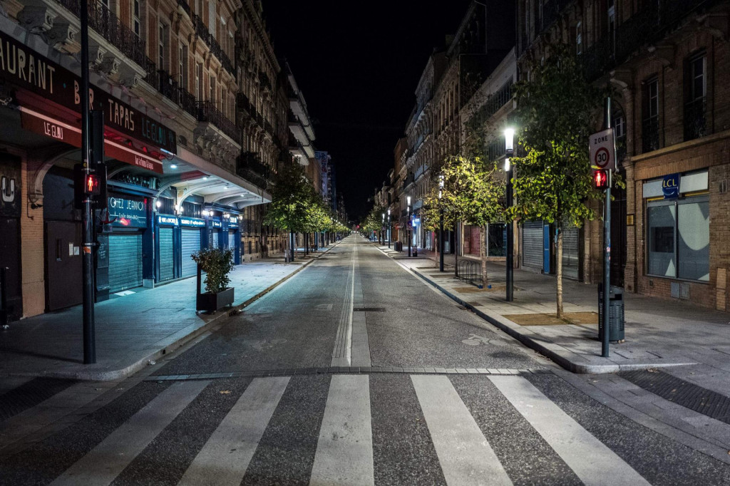 Puste ulice francuskog grada Toulousea