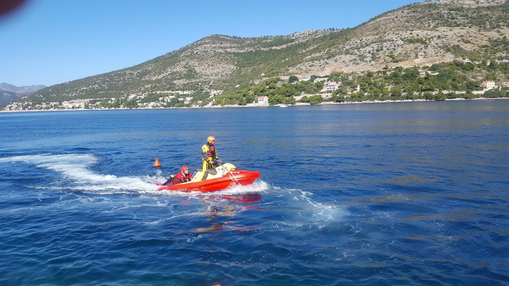 Donacijom Grada Dubrovnika nabavljeno specijalizirano plovilo za spašavanje na moru