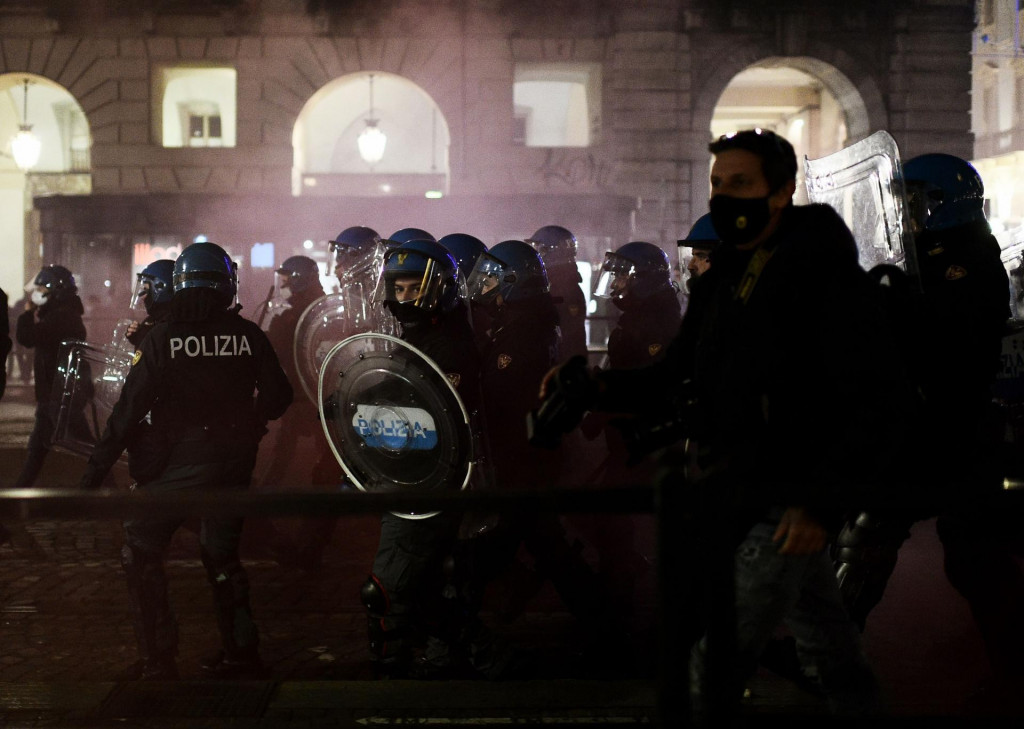 Neredi u Italiji zbog novih mjera