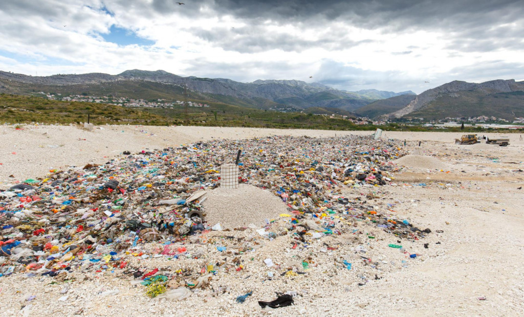 Na Karepovcu se otpad odlaže i na novoizgrađenoj sanitarnoj plohi