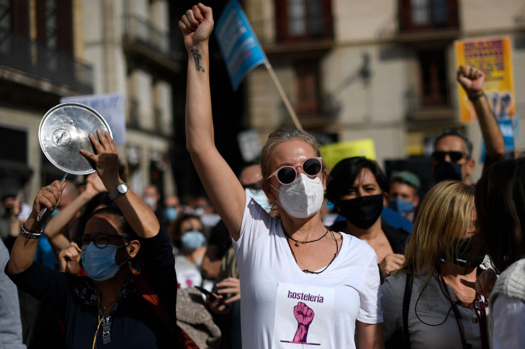 U Barceloni su jučer održani prosvjedi protiv zatvaranja ugostiteljskih objekata