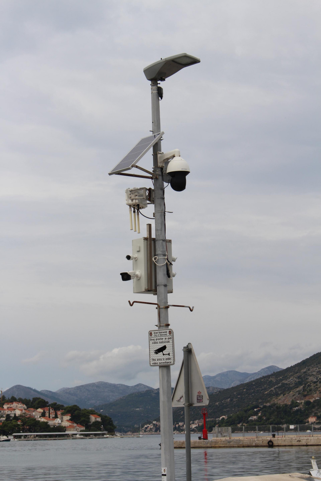 Nadzorna kamera u Gružu