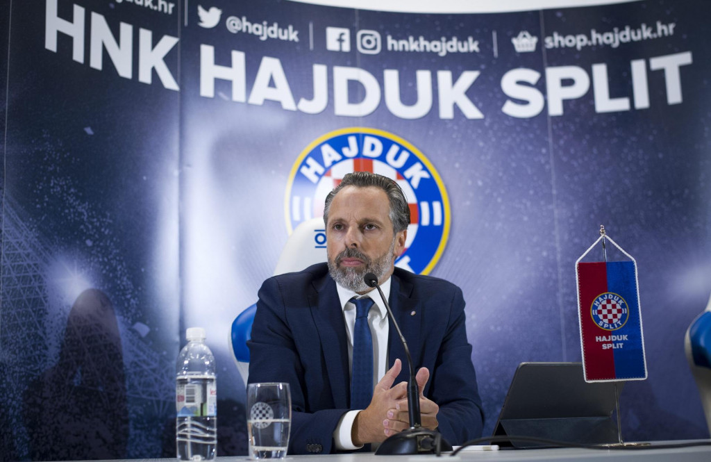 Predstavljanje novog predsjednika Uprave Hajduka, Lukše Jakobušića na Poljudu foto: Ante Čizmić/CROPIX