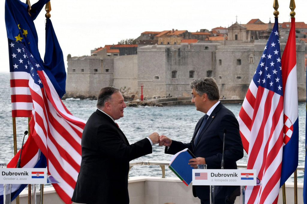 Drugog dana listopada Mike Pompeo se u Dubrovniku susreo s premijerom Plenkovićem