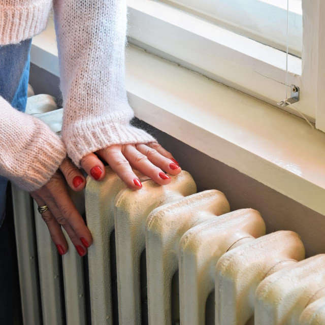 U 2019. bilo je 6,6% osoba koje žive u kućanstvima koja ne mogu priuštiti adekvatno grijanje u najhladnijim mjesecima