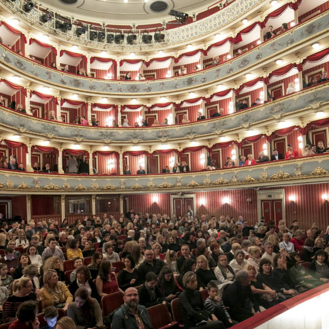Baletni spektakl Orašar Petra Iljiča Čajkovskogkoji svakog prosinca puni teatre ove će godine izostati&lt;br /&gt;
Vojko Bašić/CROPIX