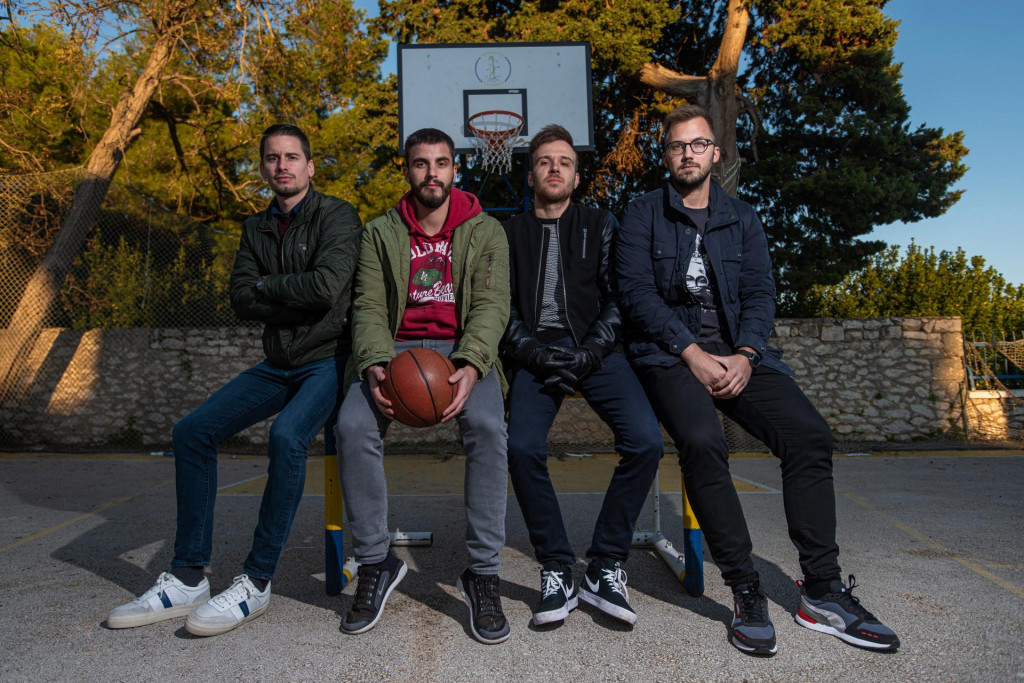 Josip Mičić, Antonio Sičić, Nino Šimunov, Marko Telak - ekipa koja stoji iza košarkaškog portala Eurostep.hr&lt;br /&gt;
 