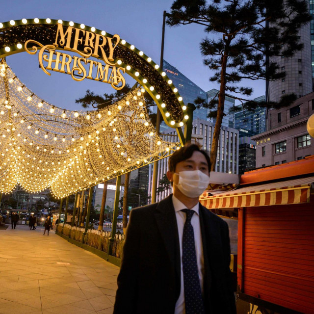 Božićna dekoracija i u glavnom gradu Južne Koreje, Seulu