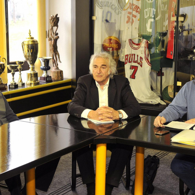 Na fotografiji: Petar Mijač, Vinko Bajrović i Rato Tvrdić