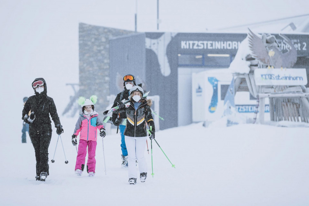 Brojna skijališta u Austriji su otvorena uz poštivanje strogih epidemioloških mjera 