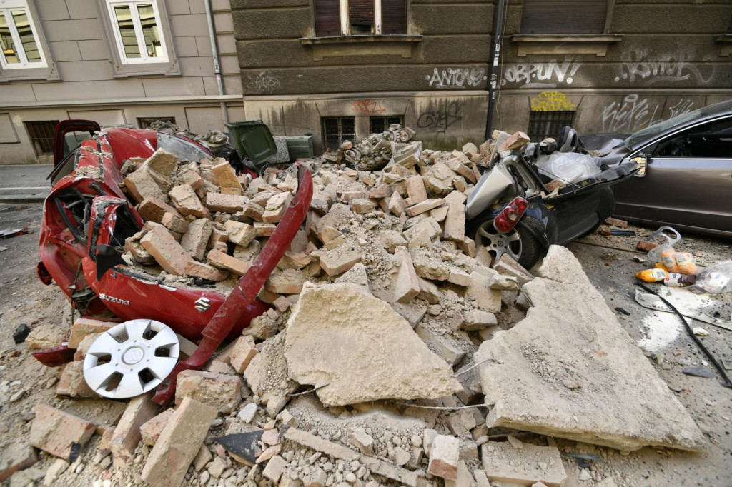 U jutarnjim satima 22. ožujka šire zagrebačko područje pogodio je snažan potres magnitude 5.5 stupnjeva