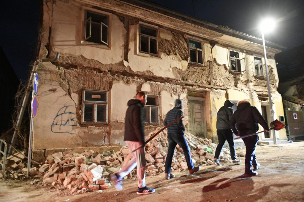 Šibenčani su još jučer krenuli u Petrinju i ostala mjesta pogođena potresom