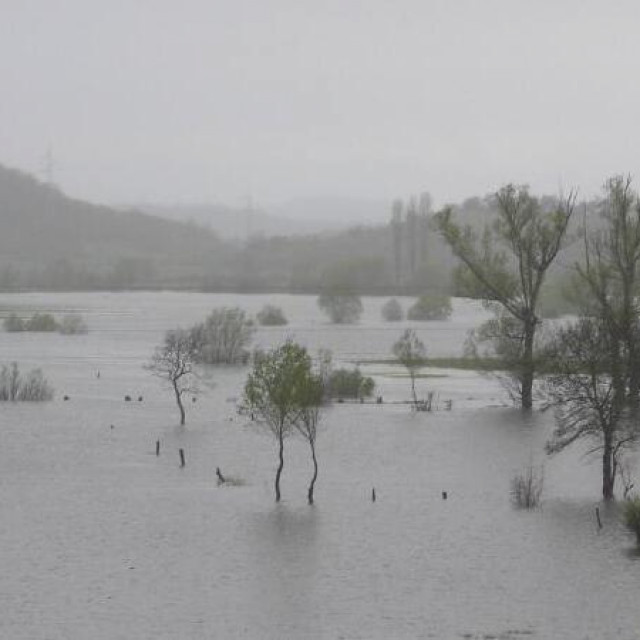 Petrovo polje lani je nekoliko puta poplavilo, no nisu prijavljene štete od elementarne nepogode